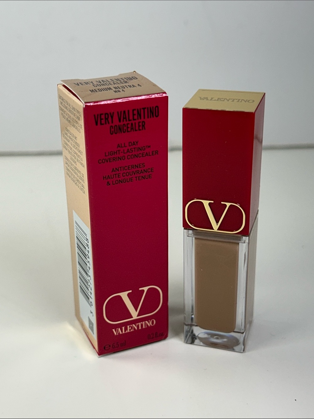 Valentino Very Valentino Concealer -Medium Neutral 4